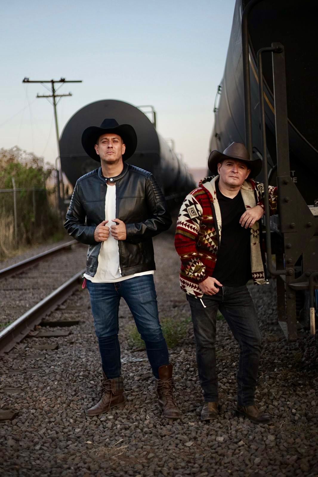 Ineludible se deja llevar por el corazón con “Me Estoy Enamorando”